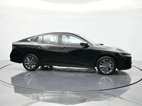More photos of 2026 Nissan Sentra SL at Beck Nissan, FL