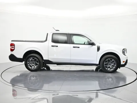 More photos of 2025 Ford Maverick XLT at Beck Nissan, FL
