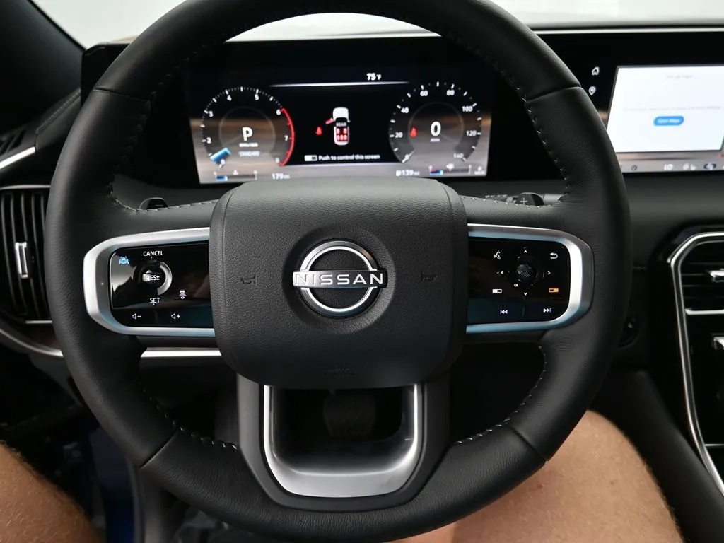 2025 Nissan Armada SL - Photo 14
