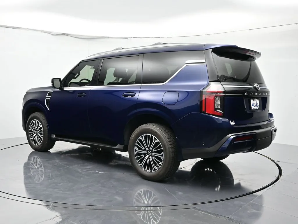 2025 Nissan Armada SL - Photo 7