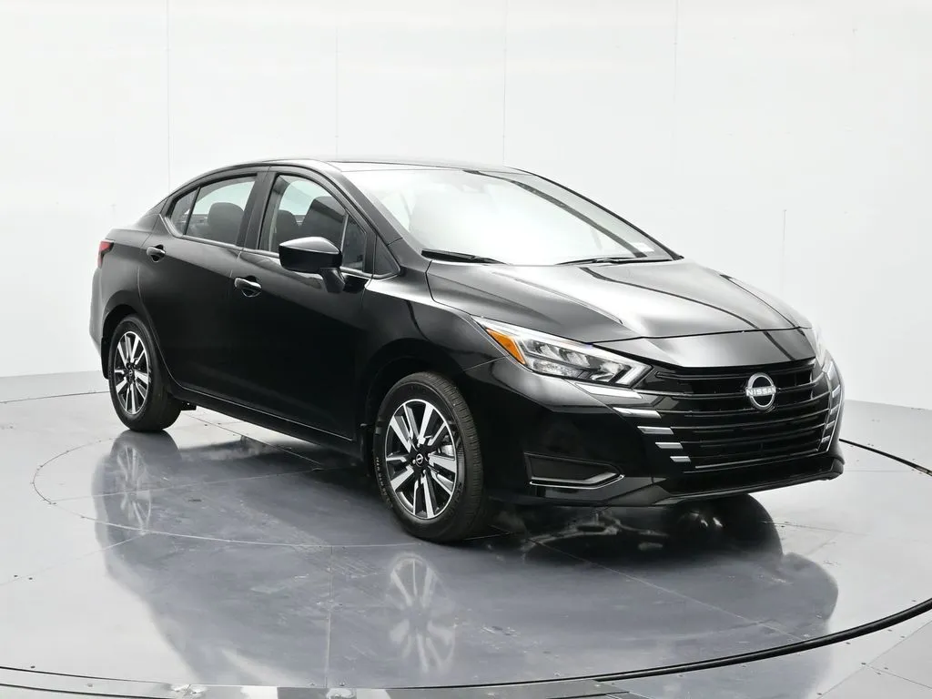 2025 Nissan Versa Sedan SV - Photo 3