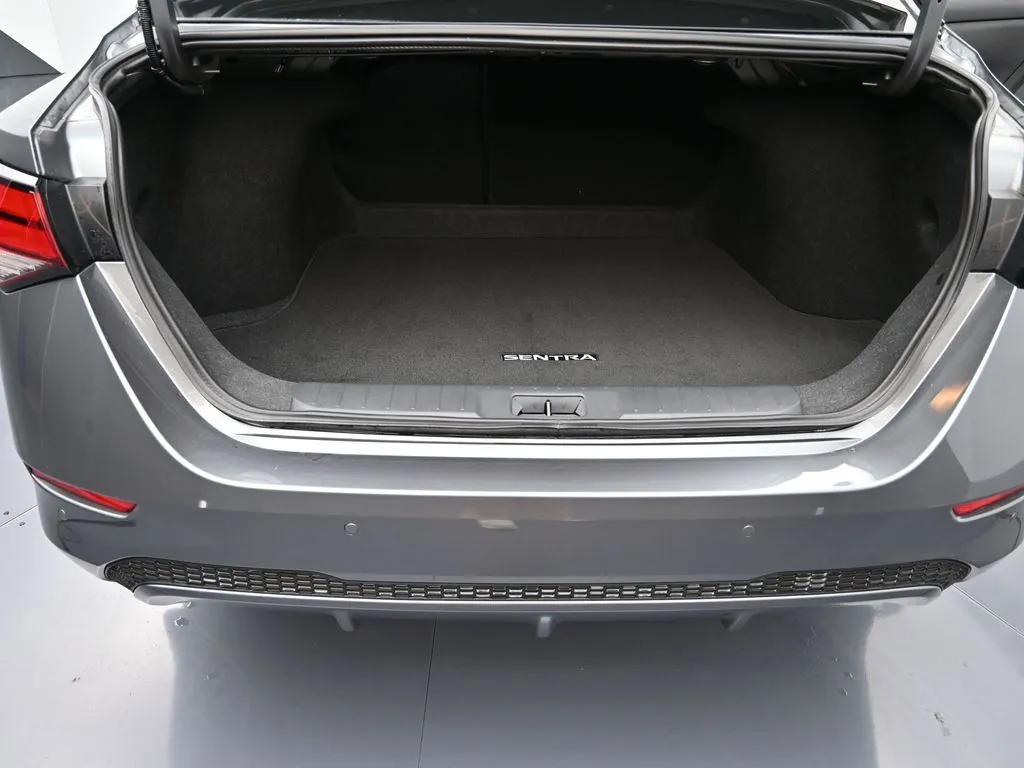 2025 Nissan Sentra S - Photo 25