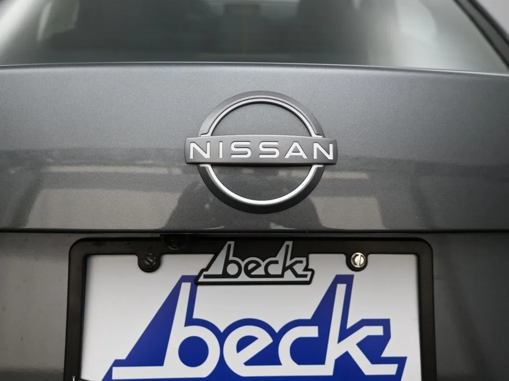 2025 Nissan Sentra S - Photo 23