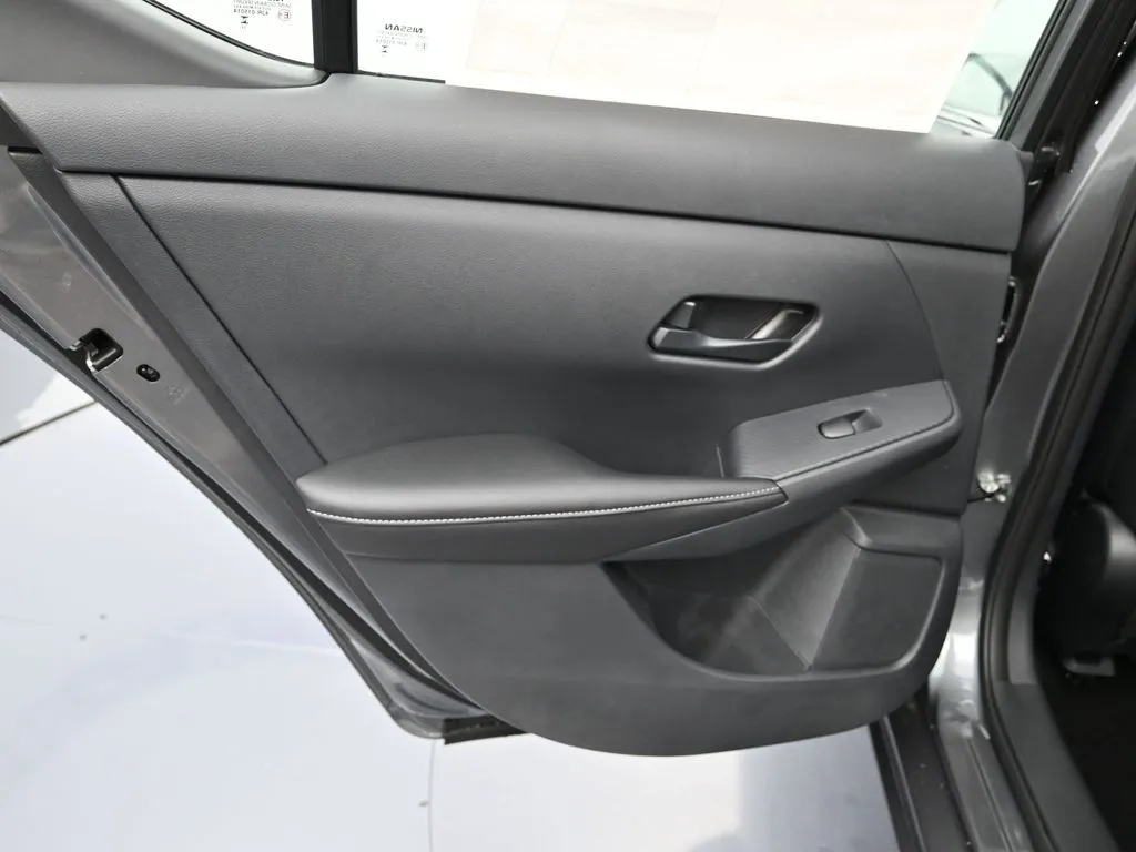2025 Nissan Sentra S - Photo 21