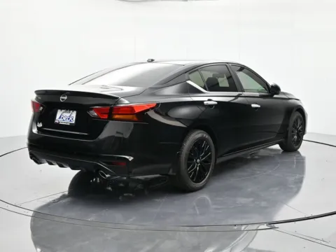 More photos of 2025 Nissan Altima 2.5 SV at Beck Nissan, FL