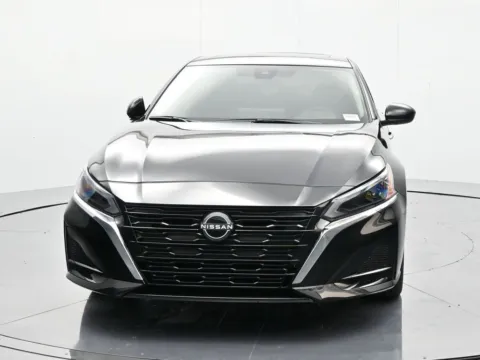 Photos of 2025 Nissan Altima 2.5 SV for sale in Palatka, FL at Beck Nissan