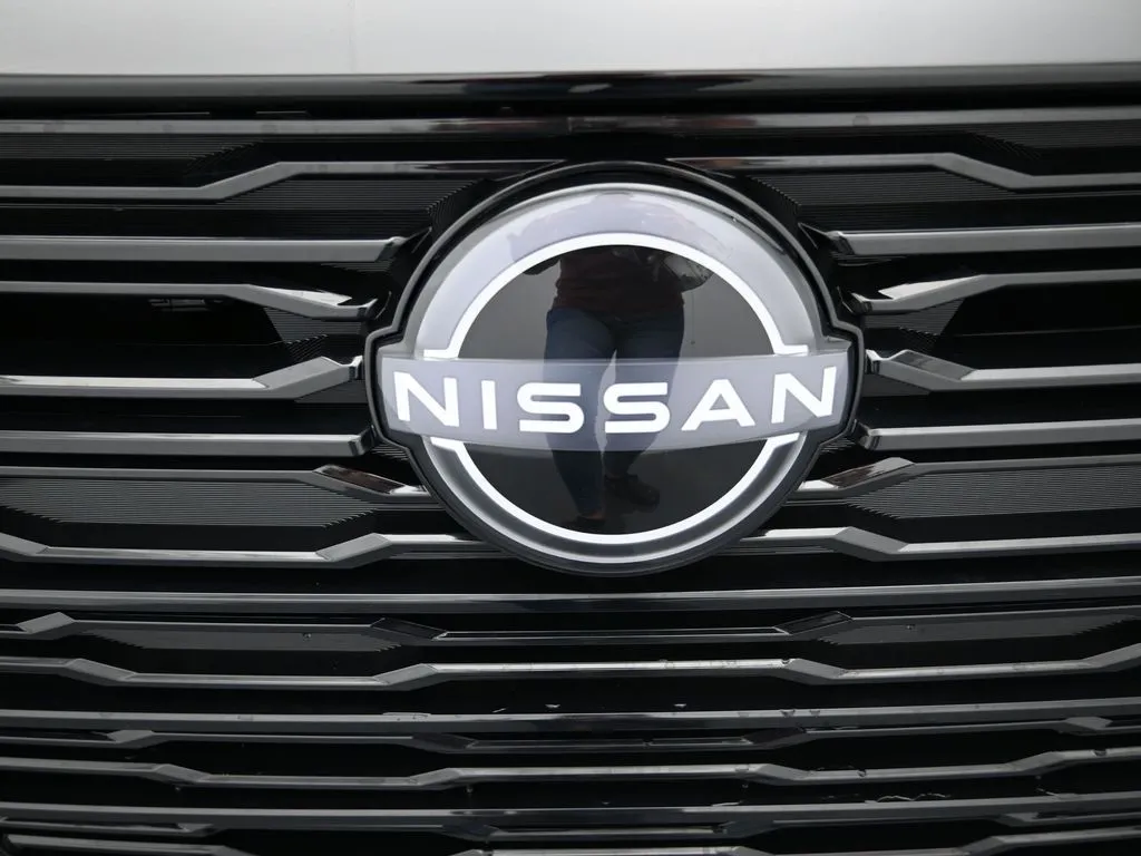 2025 Nissan Altima SV - Photo 28