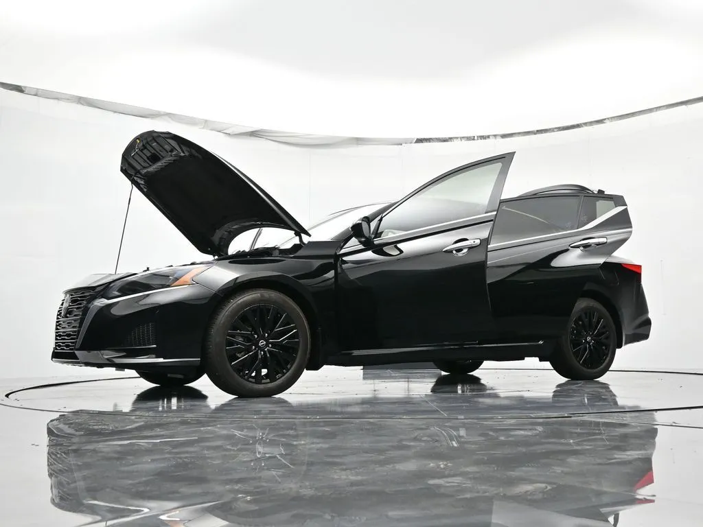2025 Nissan Altima SV - Photo 49