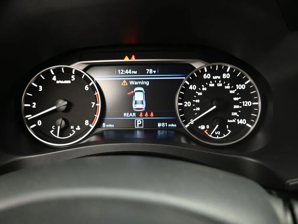 2025 Nissan Altima SV - Photo 15