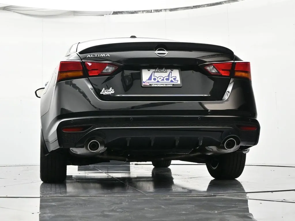 2025 Nissan Altima SV - Photo 42
