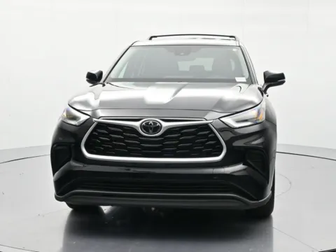 Photos of 2023 Toyota Highlander L for sale in Palatka, FL at Beck Nissan