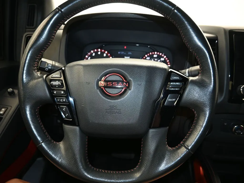 2023 Nissan Frontier PRO-X - Photo 13