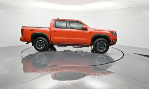 More photos of 2026 Nissan Frontier PRO-4X at Beck Nissan, FL