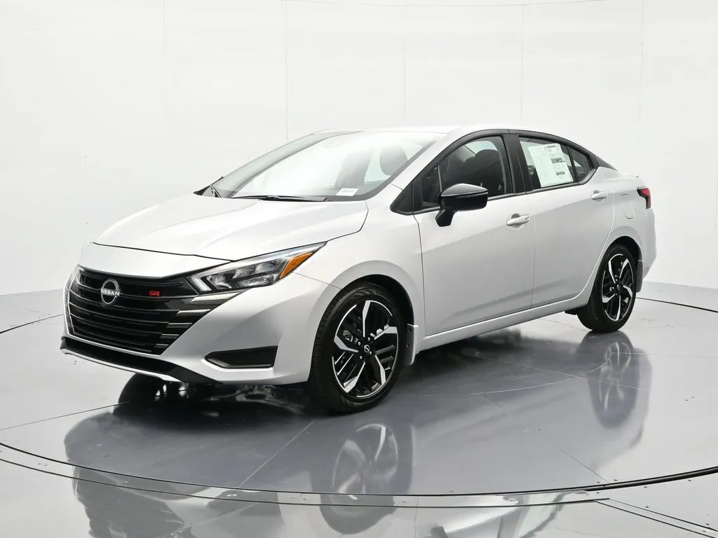 Silver 2025 Nissan Versa 1.6 SR for sale in Palatka, FL