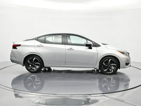 More photos of 2025 Nissan Versa 1.6 SR at Beck Nissan, FL