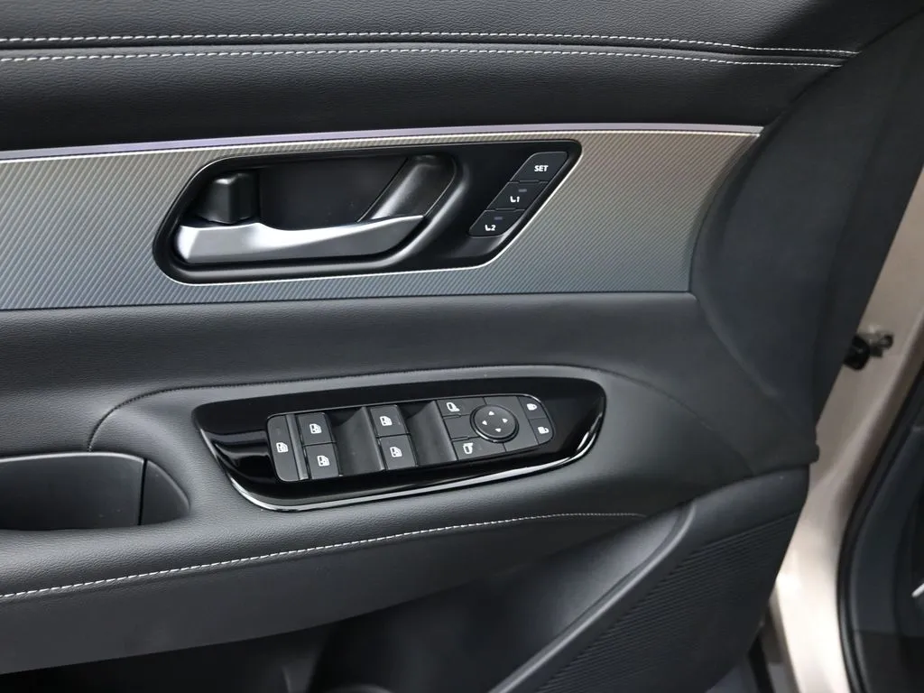 2026 Nissan Murano SL - Photo 11