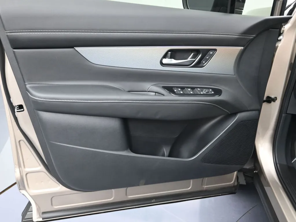 2026 Nissan Murano SL - Photo 10