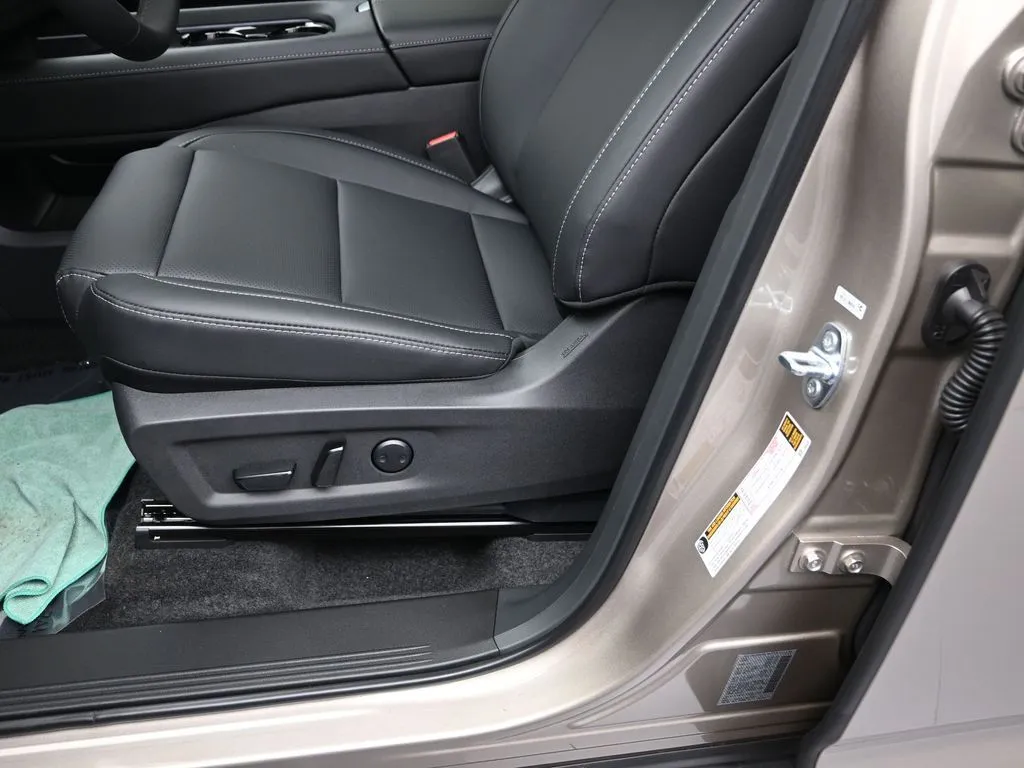 2026 Nissan Murano SL - Photo 14