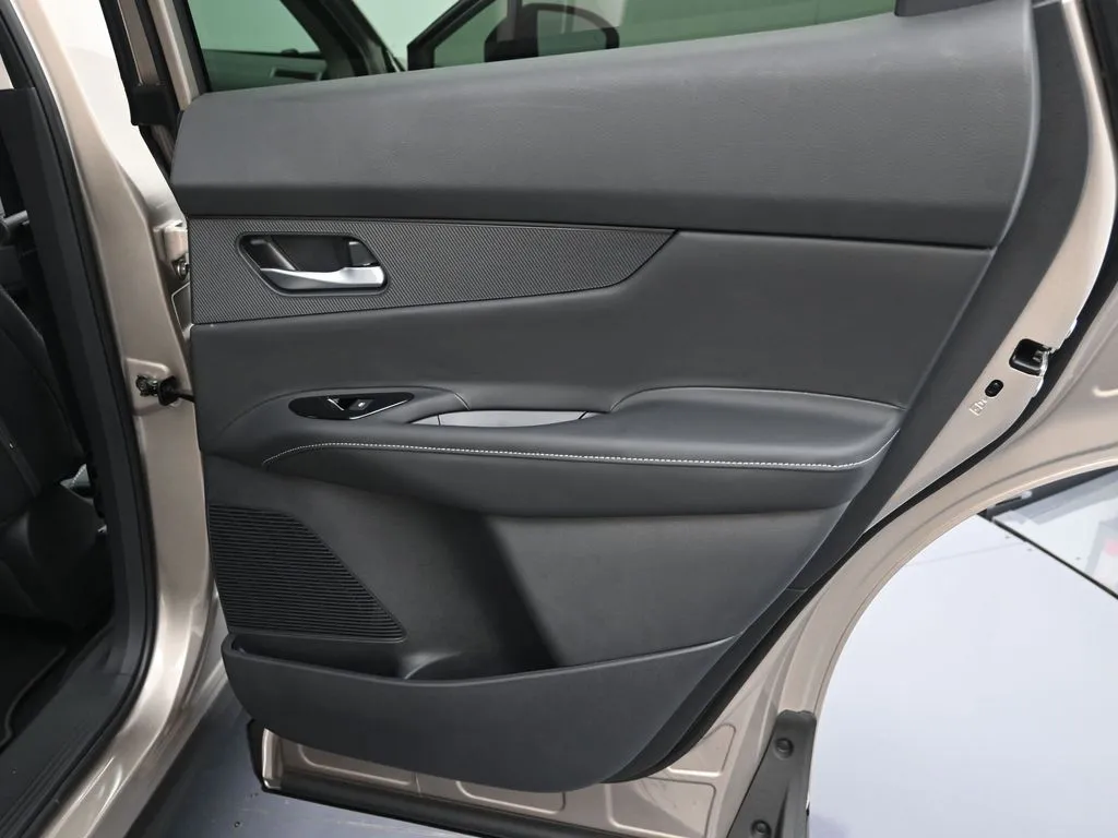 2026 Nissan Murano SL - Photo 36