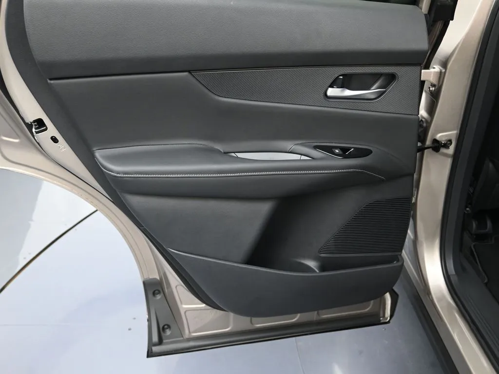 2026 Nissan Murano SL - Photo 25
