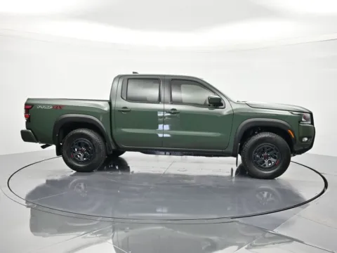 More photos of 2026 Nissan Frontier PRO-4X at Beck Nissan, FL