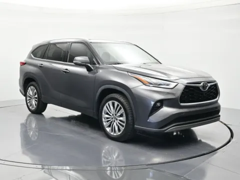 Another view of 2023 Toyota Highlander Platinum for sale in Palatka, FL at Beck Nissan
