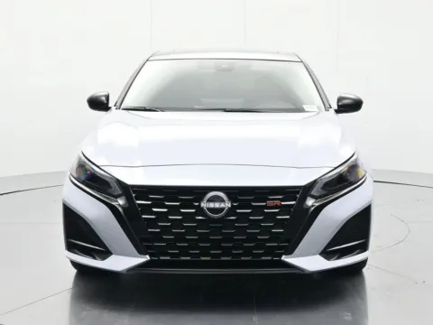 Photos of 2026 Nissan Altima 2.5 SR for sale in Palatka, FL at Beck Nissan
