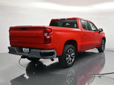 More photos of 2022 Chevrolet Silverado 1500 LT at Beck Nissan, FL