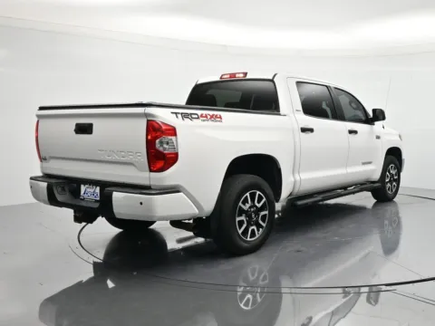 More photos of 2018 Toyota Tundra SR5 at Beck Nissan, FL