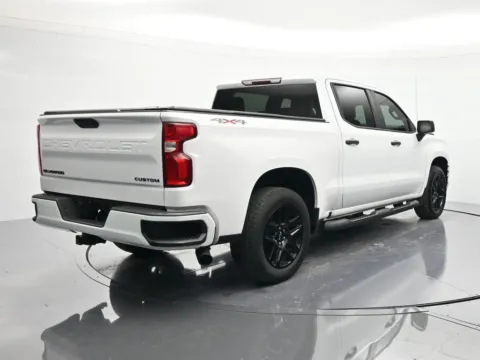 More photos of 2022 Chevrolet Silverado 1500 LTD Custom at Beck Nissan, FL