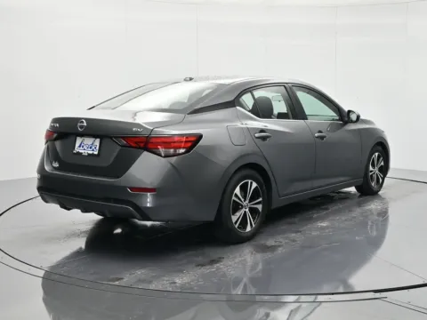 More photos of 2022 Nissan Sentra SV at Beck Nissan, FL