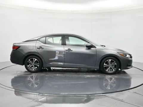 More photos of 2022 Nissan Sentra SV at Beck Nissan, FL