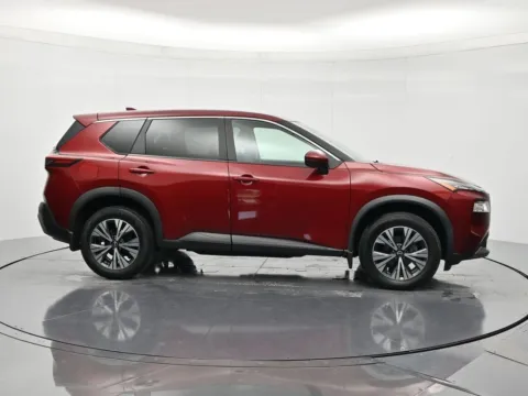More photos of 2023 Nissan Rogue SV at Beck Nissan, FL
