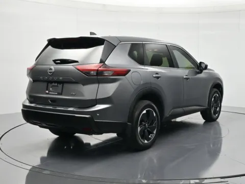 More photos of 2024 Nissan Rogue SV at Beck Nissan, FL