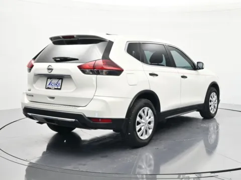 More photos of 2020 Nissan Rogue S at Beck Nissan, FL