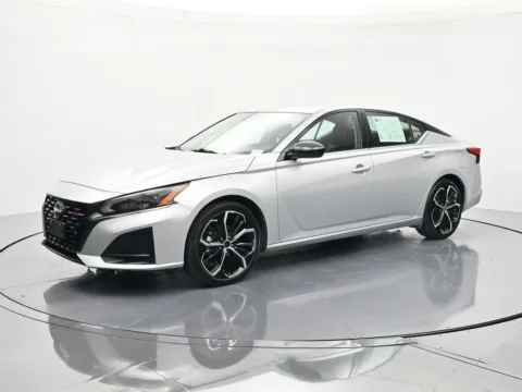 Silver 2024 Nissan Altima 2.5 SR for sale in Palatka, FL