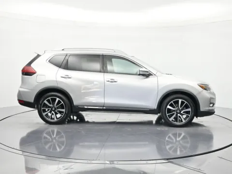 More photos of 2019 Nissan Rogue SL at Beck Nissan, FL