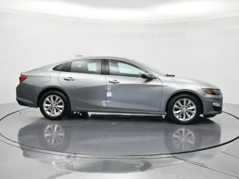 More photos of 2024 Chevrolet Malibu LT at Beck Nissan, FL