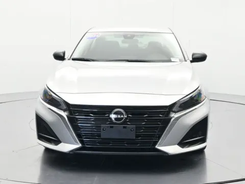 Photos of 2024 Nissan Altima 2.5 SV for sale in Palatka, FL at Beck Nissan