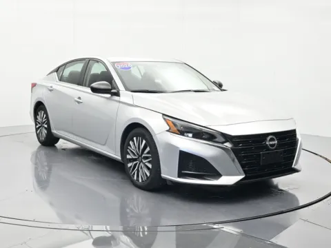 Another view of 2024 Nissan Altima 2.5 SV for sale in Palatka, FL at Beck Nissan