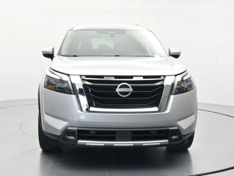 Photos of 2025 Nissan Pathfinder SL for sale in Palatka, FL at Beck Nissan