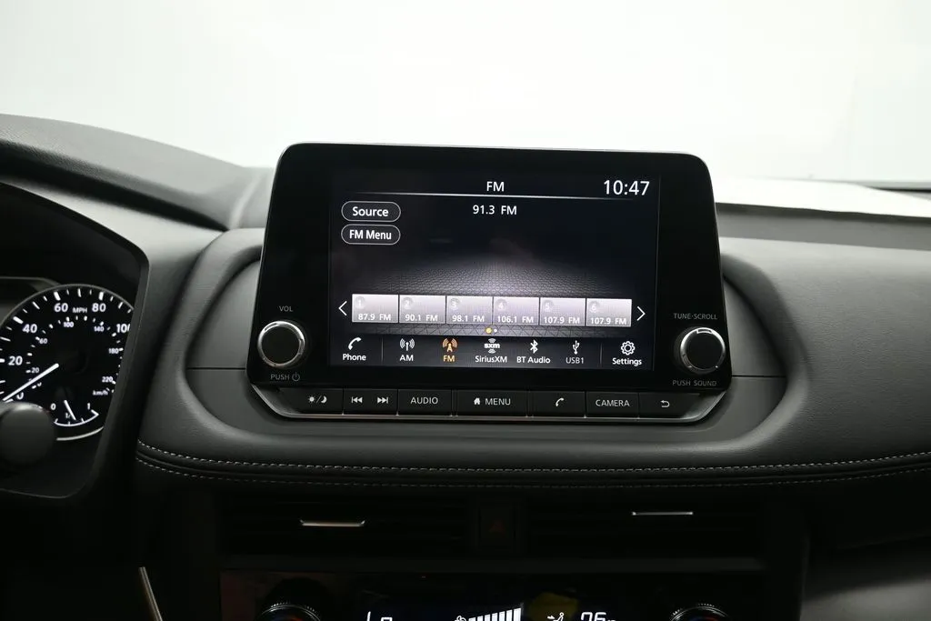 2026 Nissan Rogue SV - Photo 15