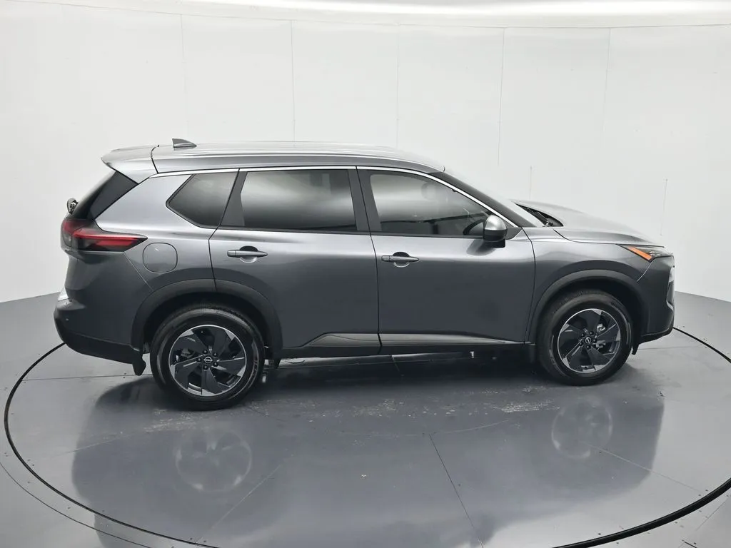 2026 Nissan Rogue SV - Photo 31