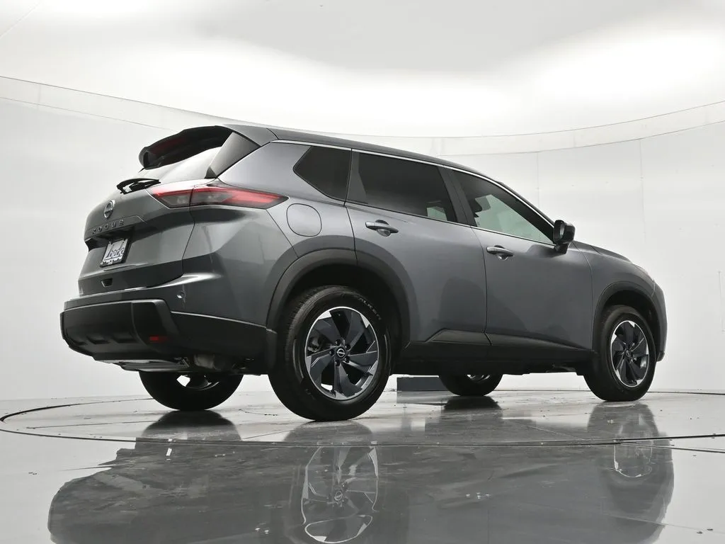 2026 Nissan Rogue SV - Photo 40
