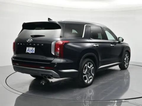 More photos of 2024 Hyundai Palisade Limited at Beck Nissan, FL