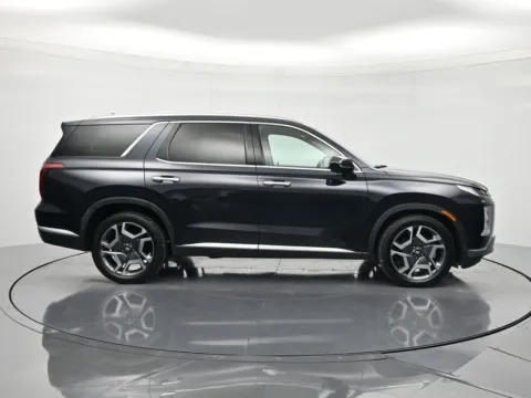 More photos of 2024 Hyundai Palisade Limited at Beck Nissan, FL