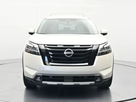 Photos of 2022 Nissan Pathfinder SL for sale in Palatka, FL at Beck Nissan