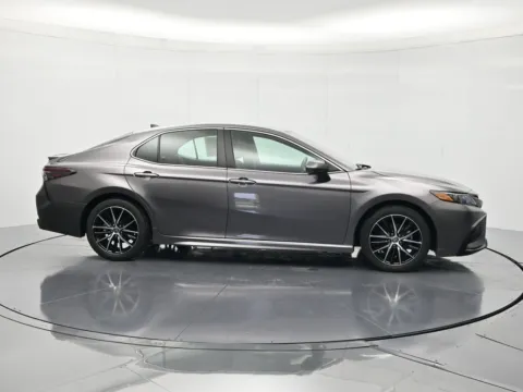 More photos of 2024 Toyota Camry SE at Beck Nissan, FL