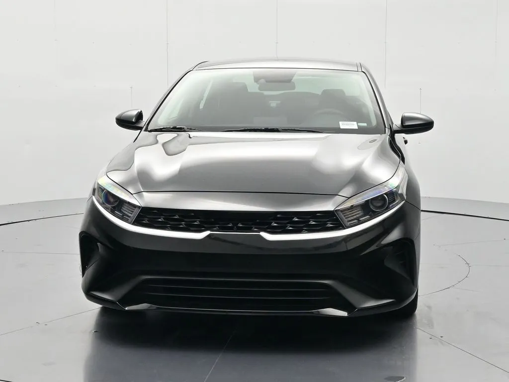 Used 2024 Kia Forte LXS with VIN 3KPF24AD6RE742226 for sale in Palatka, FL