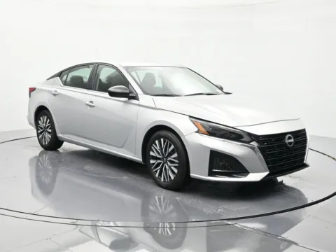 Another view of 2025 Nissan Altima 2.5 SV for sale in Palatka, FL at Beck Nissan